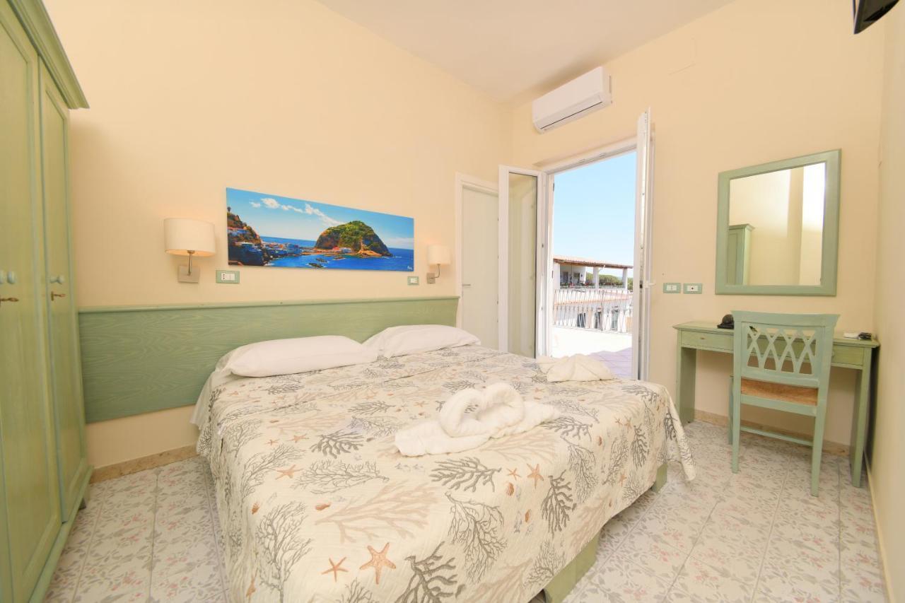 Albergo Atlantic Ischia Bagian luar foto