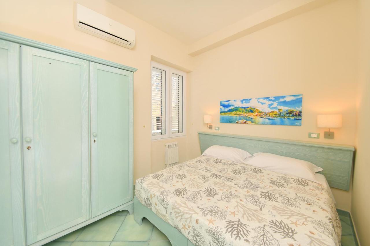Albergo Atlantic Ischia Bagian luar foto