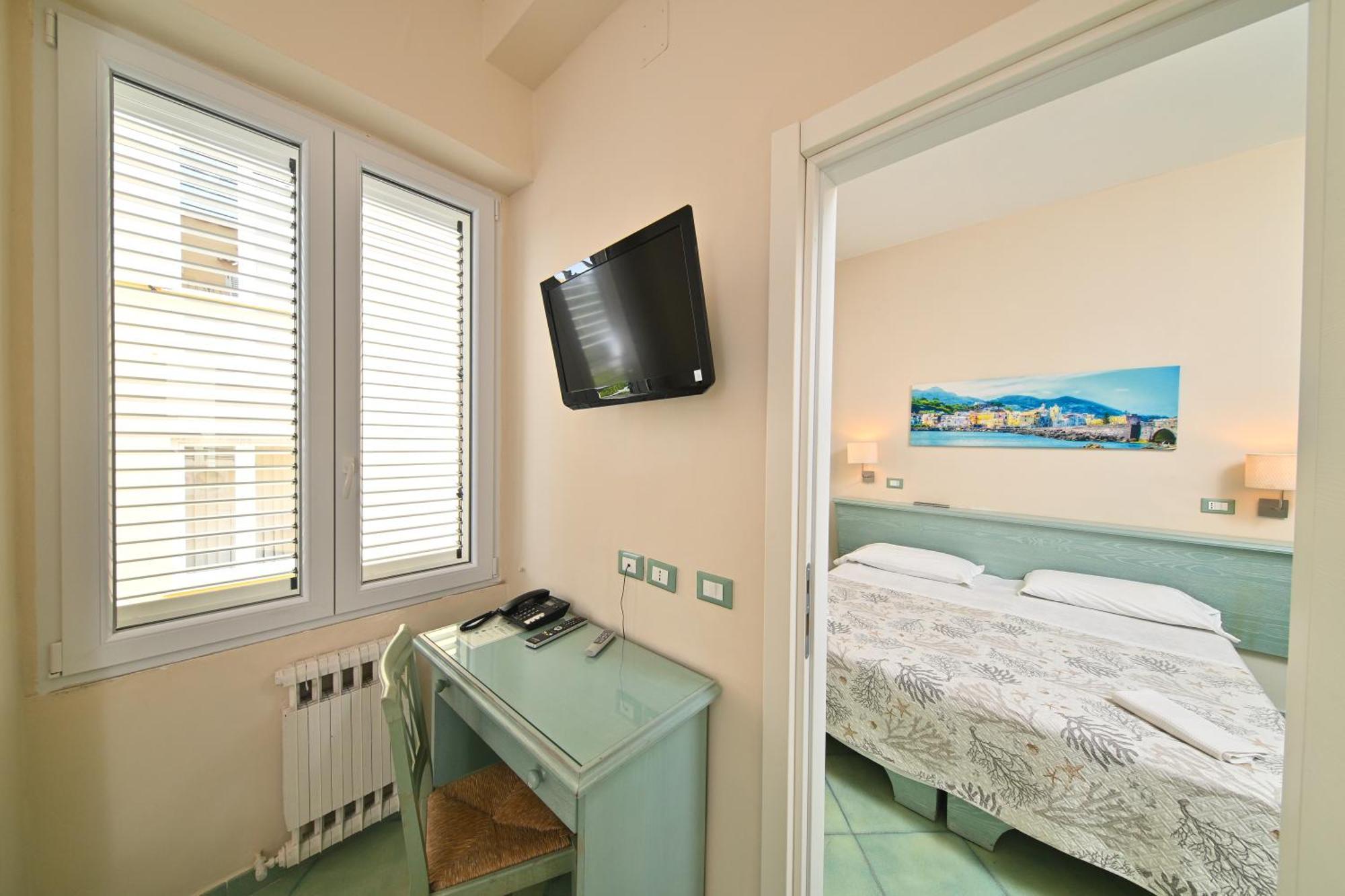 Albergo Atlantic Ischia Bagian luar foto